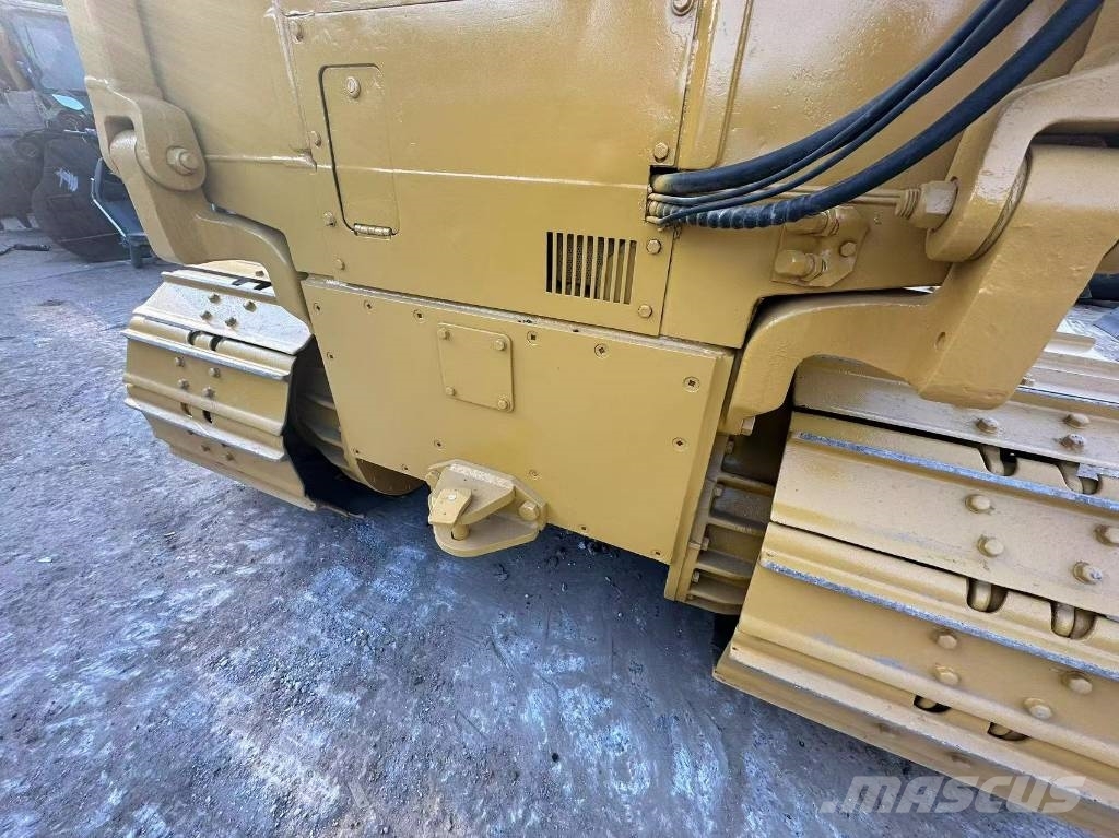 CAT D 5 C 履帶推土機