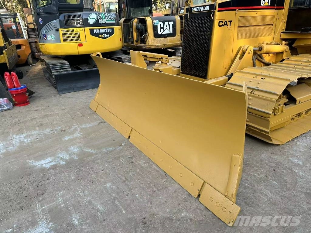 CAT D 5 C 履帶推土機