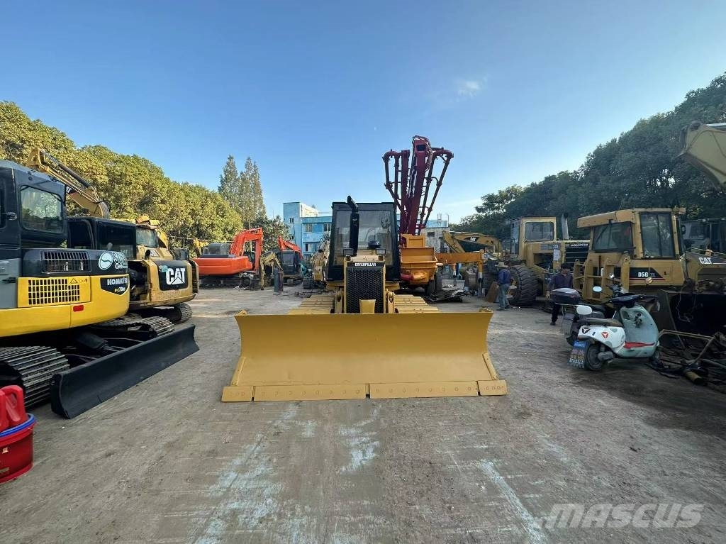 CAT D 5 C 履帶推土機