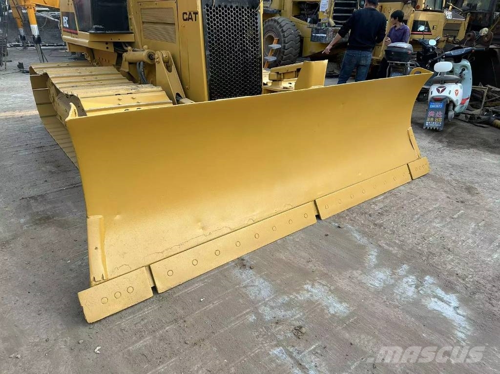 CAT D 5 C 履帶推土機