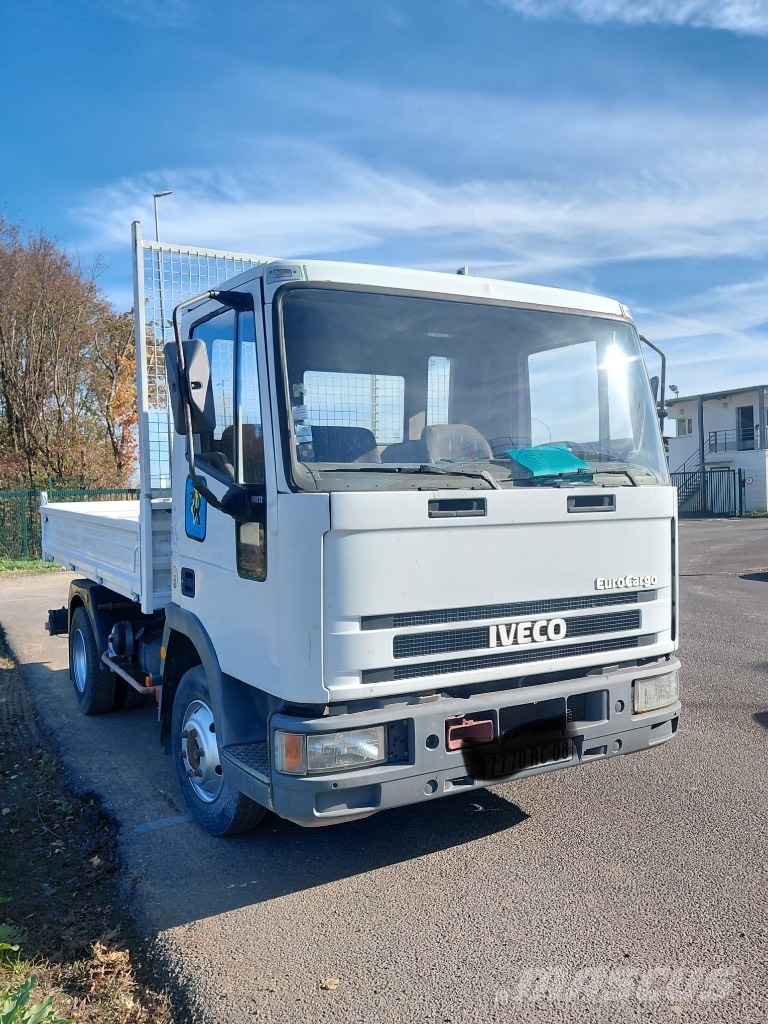 Iveco Eurocargo 130 E65 شاحنات قلابة
