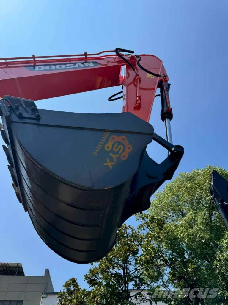 Doosan DX 340 LCA Bagri goseničarji
