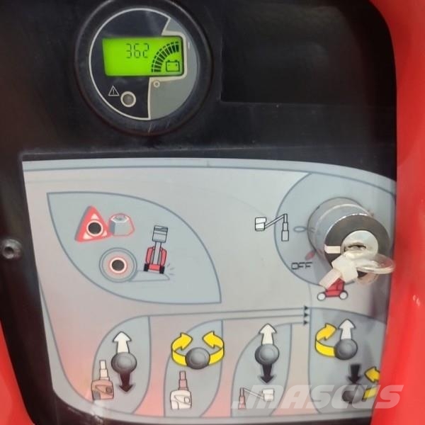 Manitou 100VJR Zglobne dvižne ploščadi