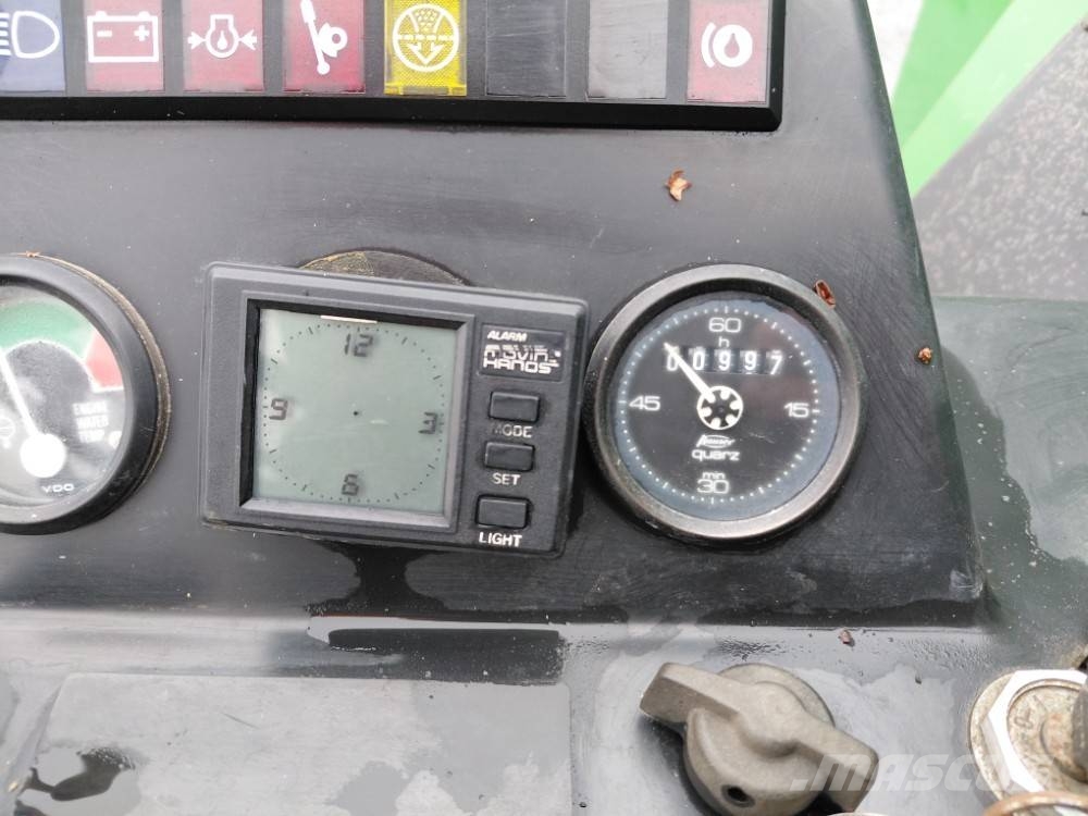 John Deere 1032 Mähdrescher