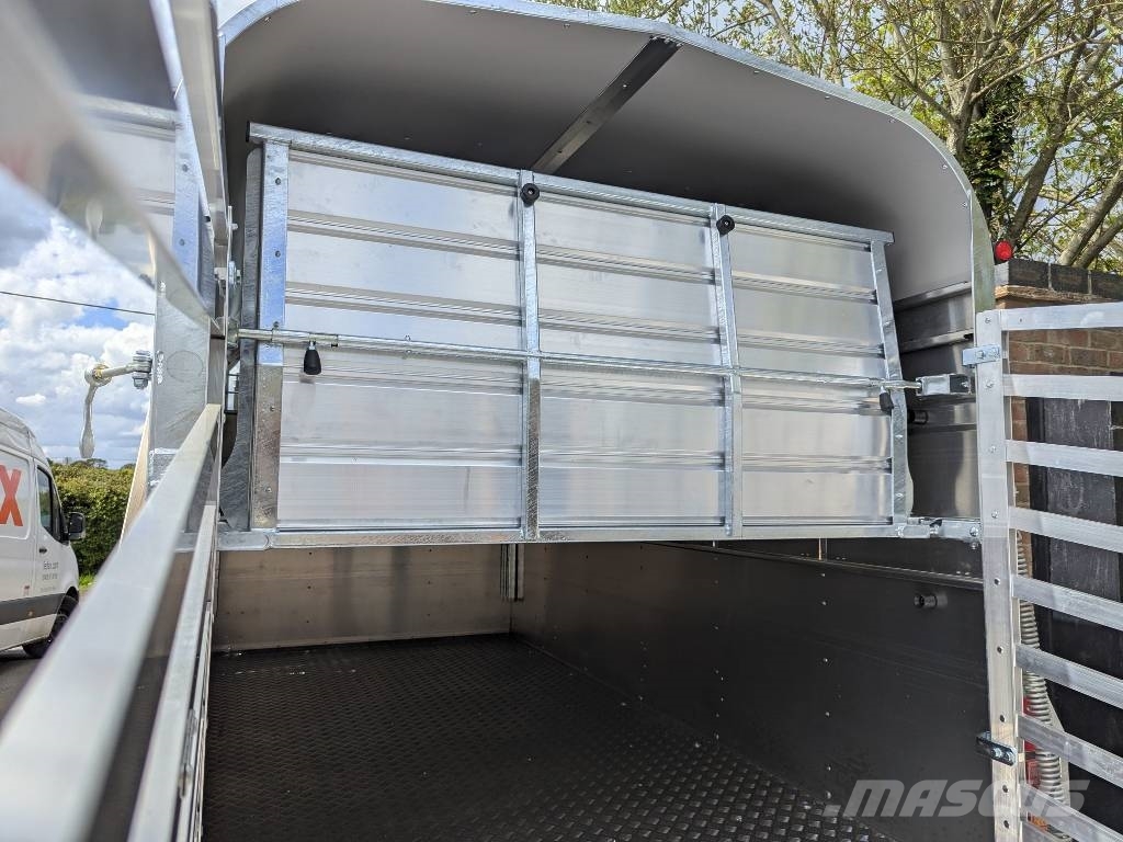 Nugent LS3618H Veetransport aanhanger