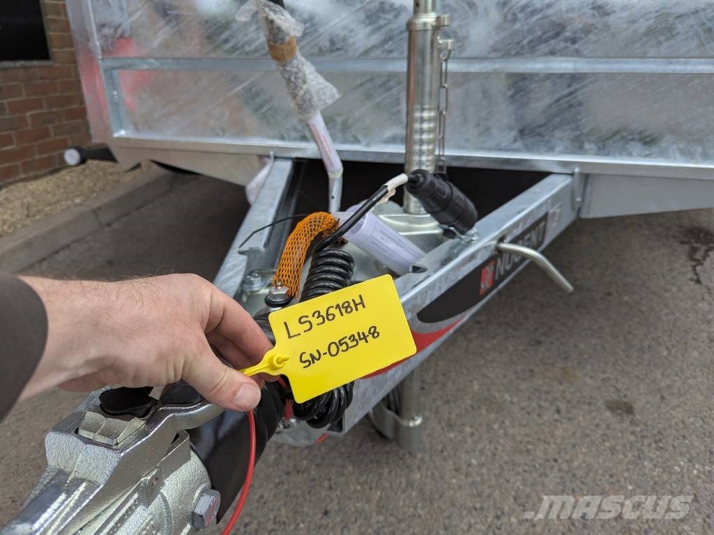 Nugent LS3618H Veetransport aanhanger