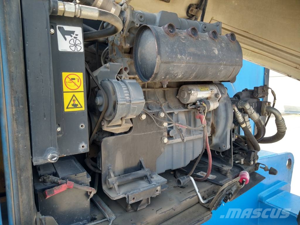 JLG 800 AJ (558) Zglobne dvižne ploščadi