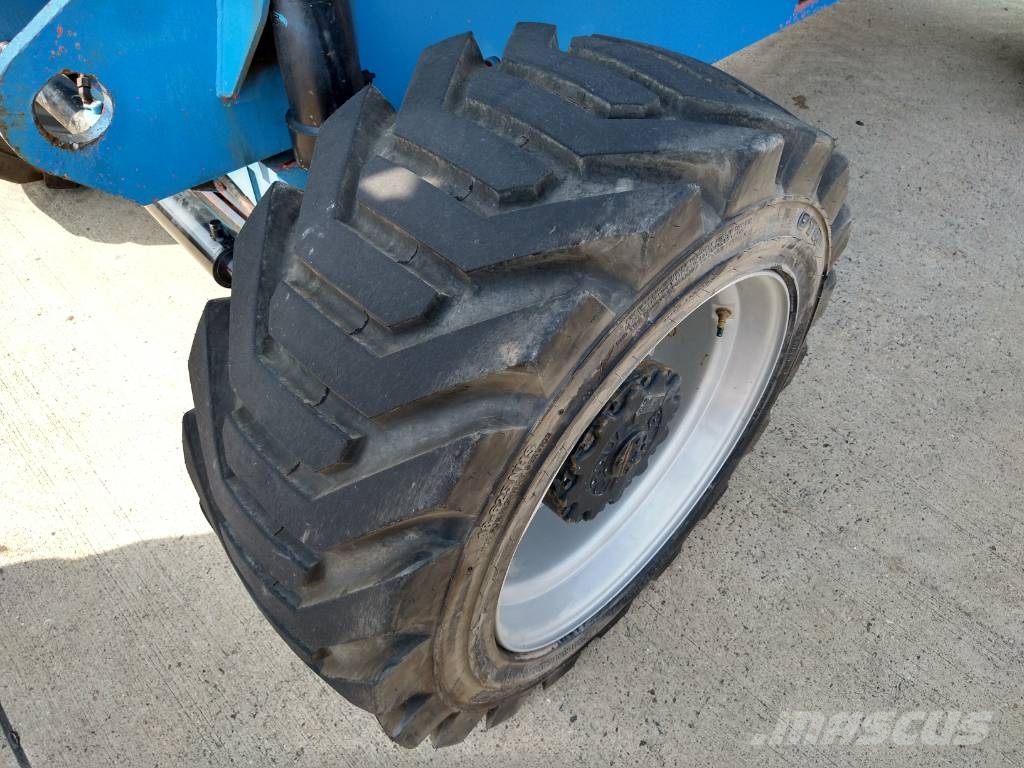 JLG 800 AJ (558) Zglobne dvižne ploščadi