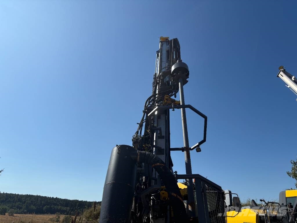 Epiroc T45 Апаратура за повърхностна редова сеидба