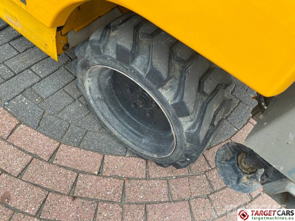 Haulotte Compact 10DX Diesel 4x4 Scissor Work Lift 1015cm Schaarhoogwerkers