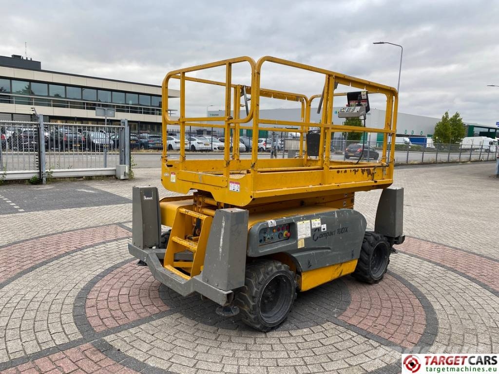 Haulotte Compact 10DX Diesel 4x4 Scissor Work Lift 1015cm Schaarhoogwerkers