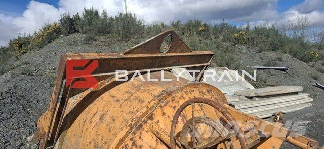 Eichinger Concrete Pouring Skip Concrete/mortar mixers