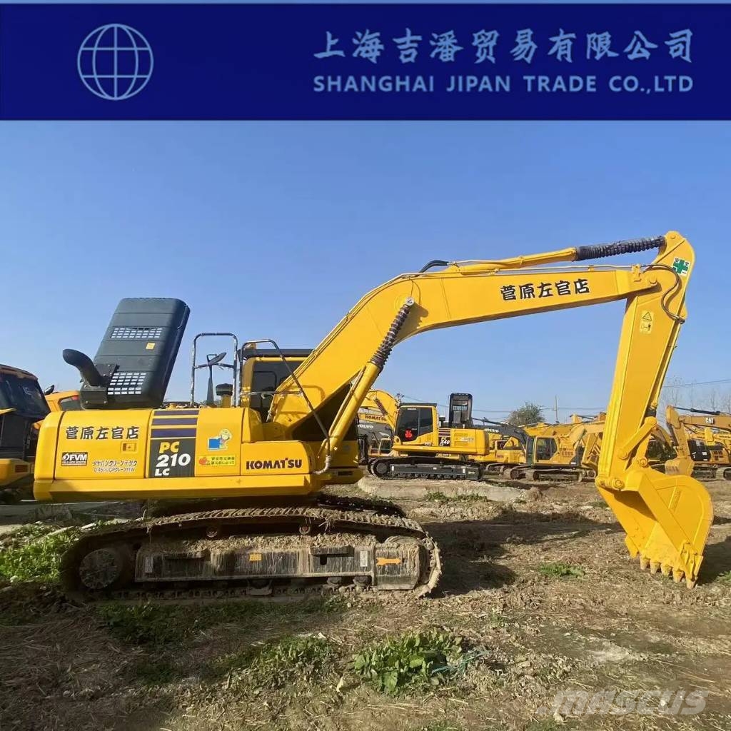 Komatsu PC 210 حفارات زحافة