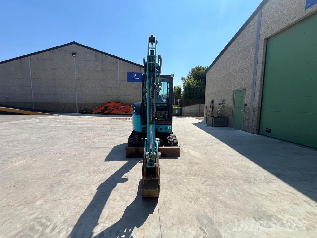 Airman AX26U-6A CR Minigraafmachines < 7t