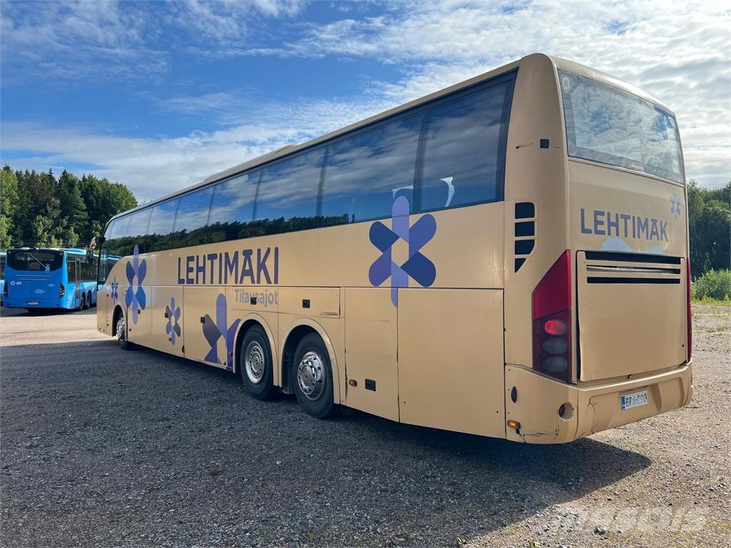Volvo 9700 المركبة
