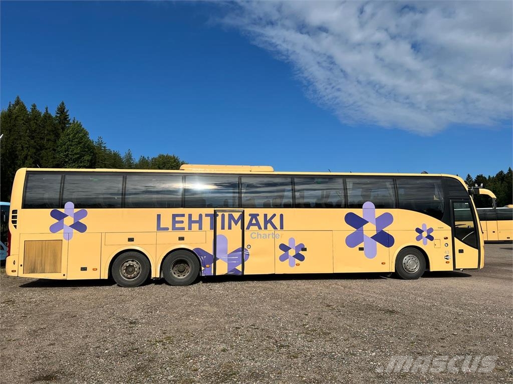 Volvo 9700 المركبة