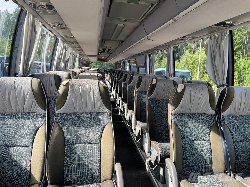 Volvo 9700 المركبة