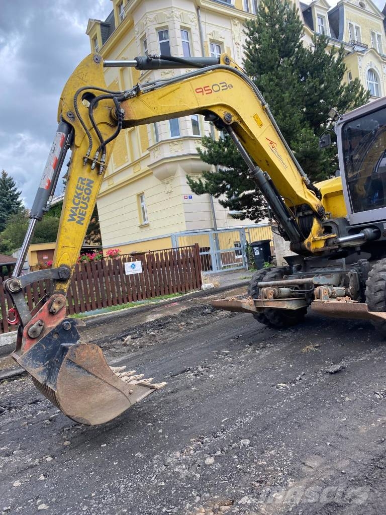 Wacker Neuson 9503 Excavadoras de ruedas