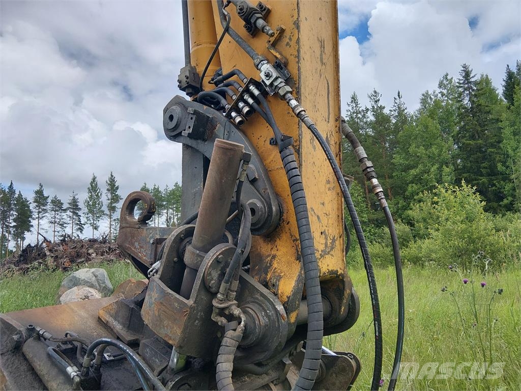 Liebherr R944B Litronic حفارات زحافة