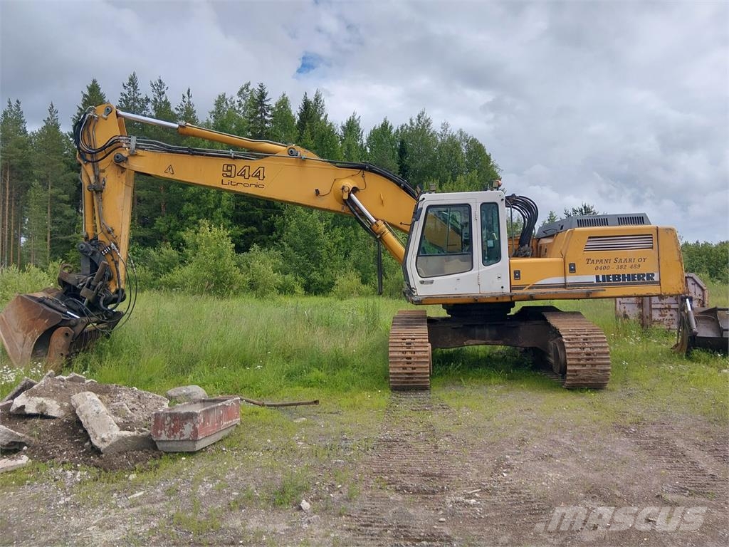 Liebherr R944B Litronic حفارات زحافة