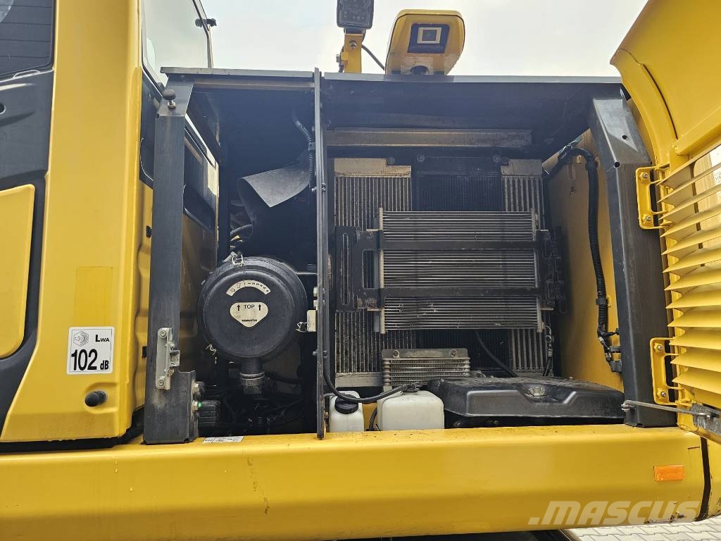 Komatsu PW 160-11 حفارات بعجل