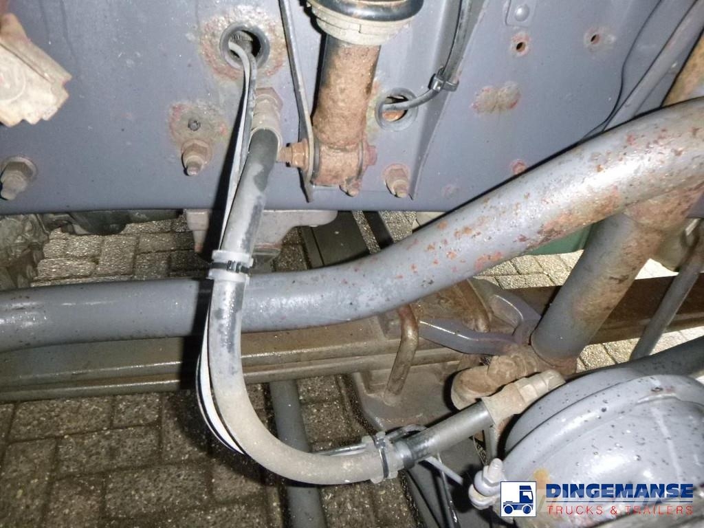 Volvo FM 400 8x2 RHD platform Camiones de cama baja