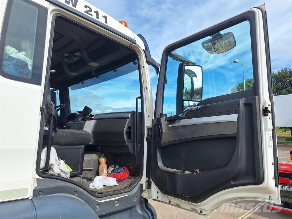 MAN TGS 28.360 6X2-4 BL Шасі з кабіною