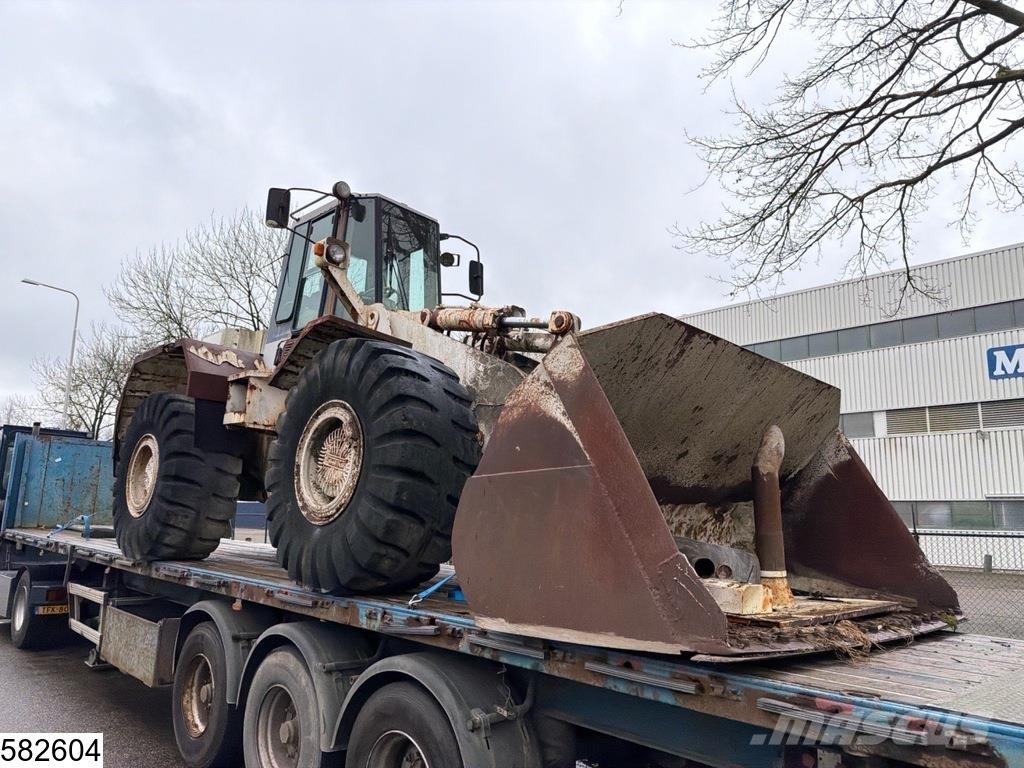 Hitachi FR 160 2 轮式装载机