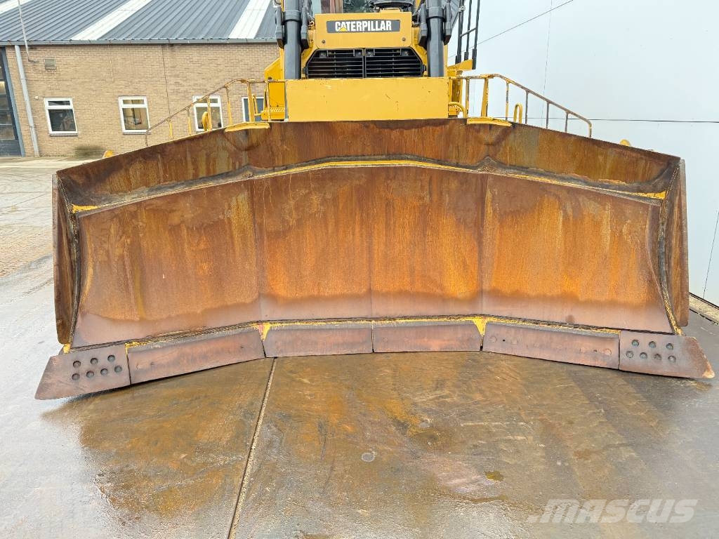 CAT D8T - GERMAN Machine / Ripper Гусеничні бульдозери