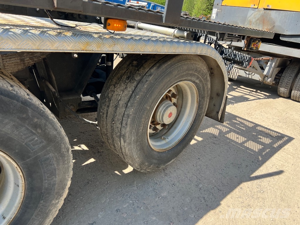 Volvo FM 480 4x4 +2 شاحنات بمقصورة وهيكل