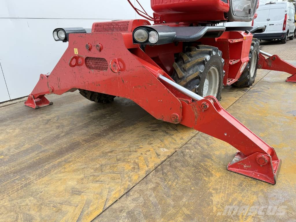 Manitou MRT1840 - Remote Control / 4 Wheel Steering Телескопични товарачи