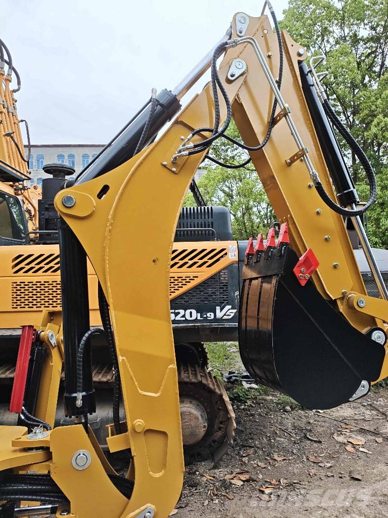 CAT 420 F 反铲装载机