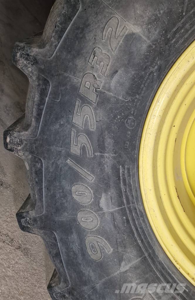 John Deere T670 حصادات
