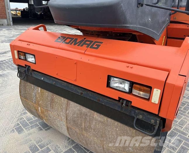 Bomag BW 174 AP-AM Porinių būgnų volai