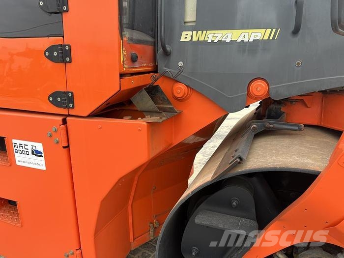 Bomag BW 174 AP-AM Porinių būgnų volai