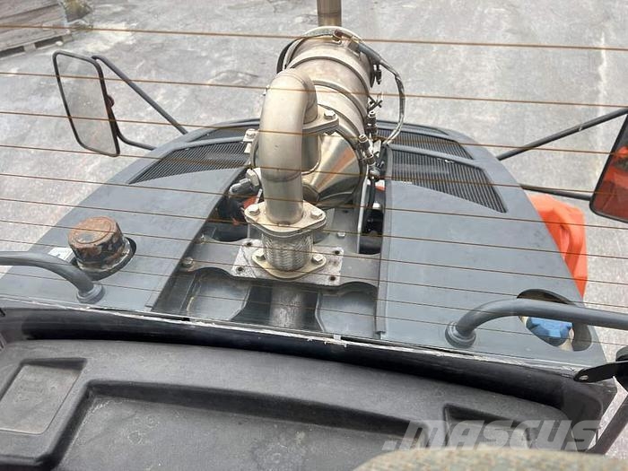 Bomag BW 174 AP-AM Porinių būgnų volai