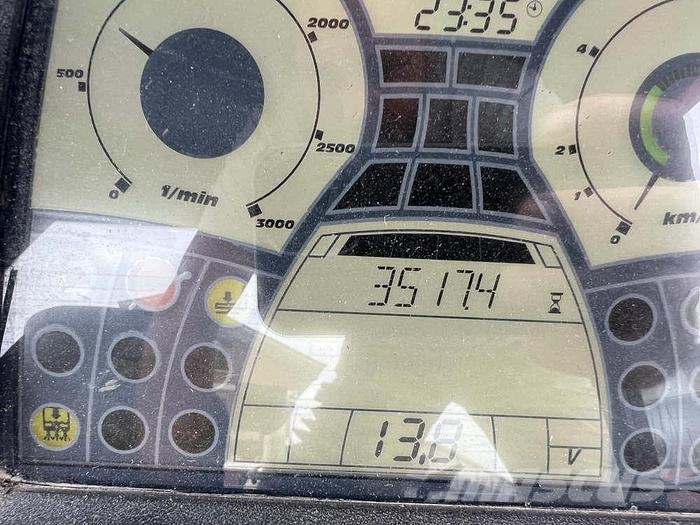 Bomag BW 174 AP-AM Porinių būgnų volai