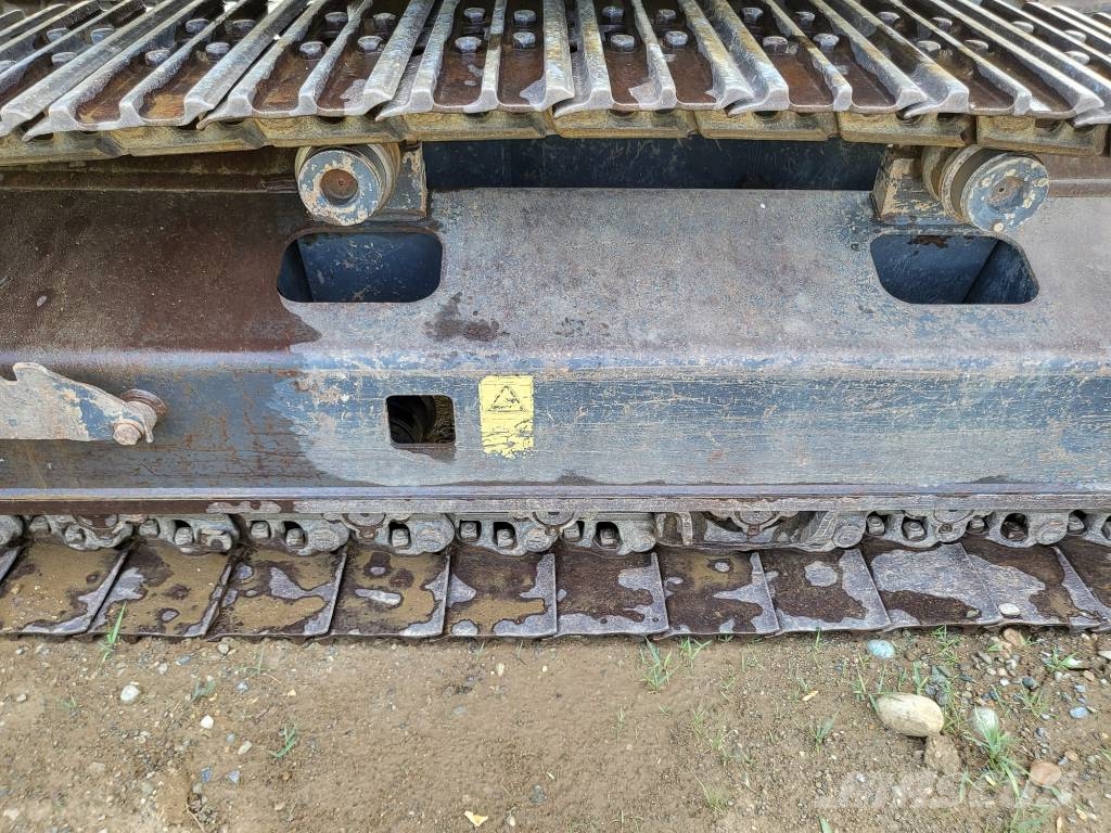 CASE CX 230 B Rupsgraafmachines