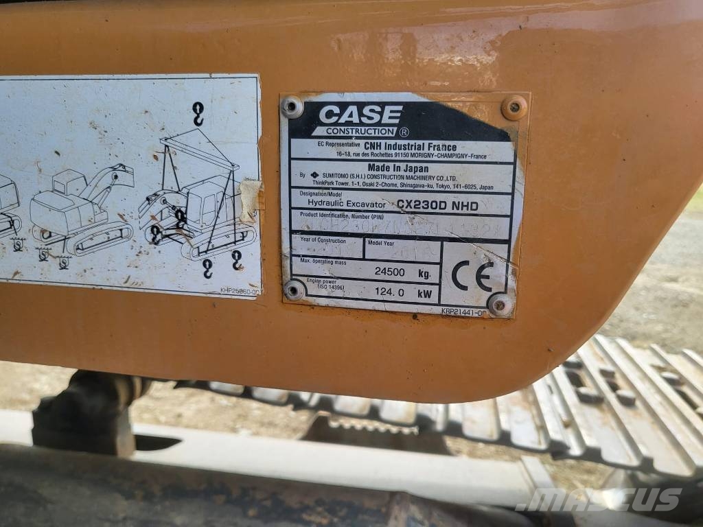 CASE CX 230 B Rupsgraafmachines