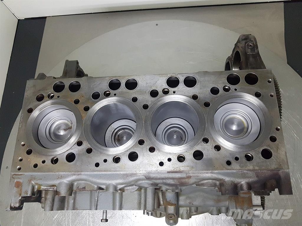 CLAAS TORION1812-Liebherr D934A6-Crankcase/Unterblock محركات