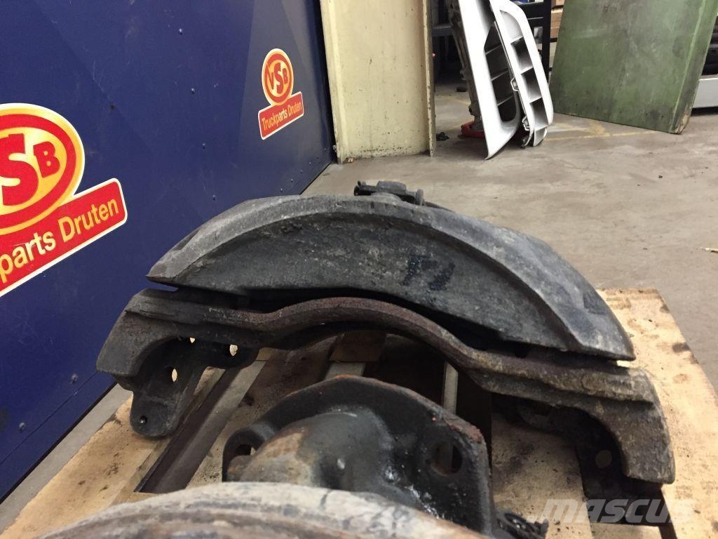 Scania Remklauwen Achteras Brakes