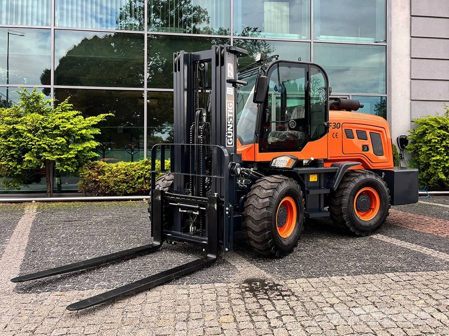 Günstig CPC30-F30 Carrelli elevatori diesel