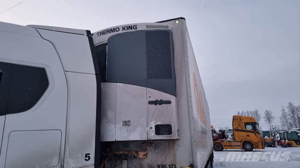 Schmitz Refrigeration Külmikpoolhaagised