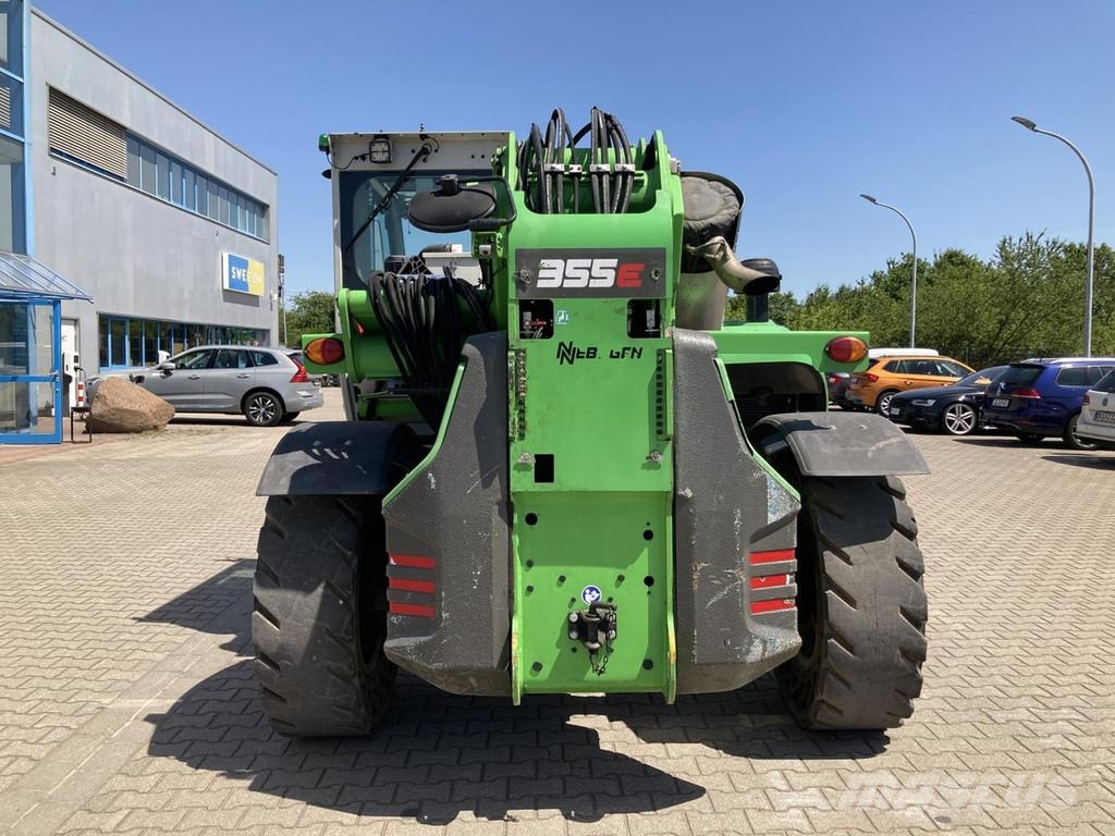 Sennebogen 355 E Iekrāvēji uz riteņiem