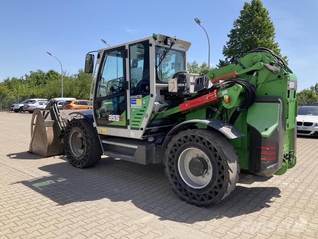Sennebogen 355 E Iekrāvēji uz riteņiem