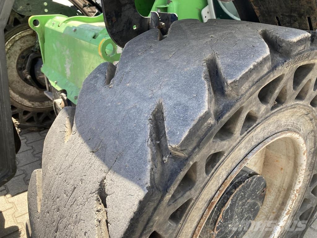 Sennebogen 355 E Iekrāvēji uz riteņiem