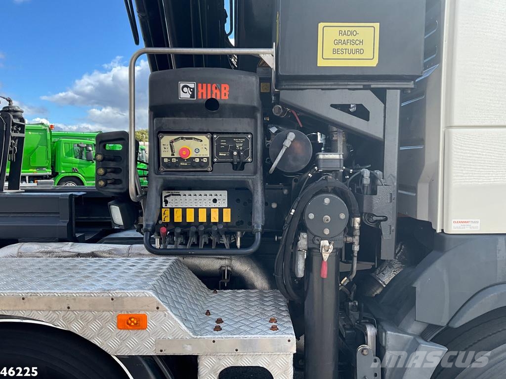 Volvo FM 410 8x4 Hiab 28 Tonmeter laadkraan met 20 Ton S Kotalni prekucni tovornjaki