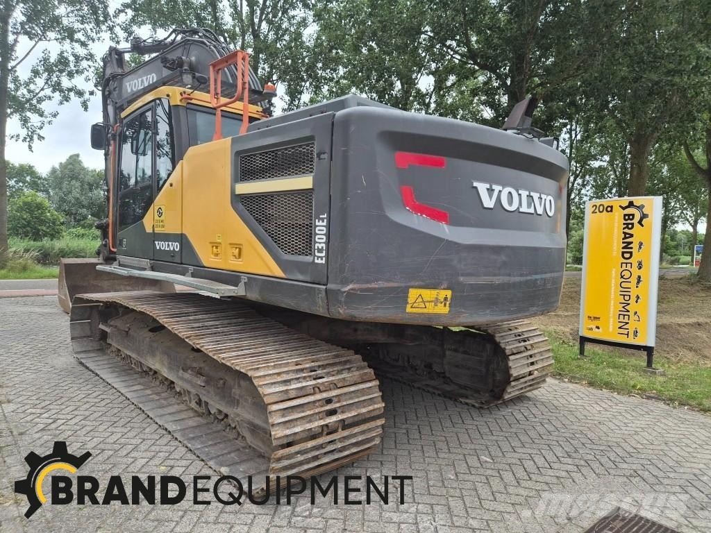 Volvo EC 300 EL Гусеничні екскаватори