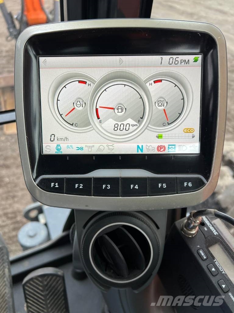Doosan DX 160 W-3 Excavadoras de ruedas