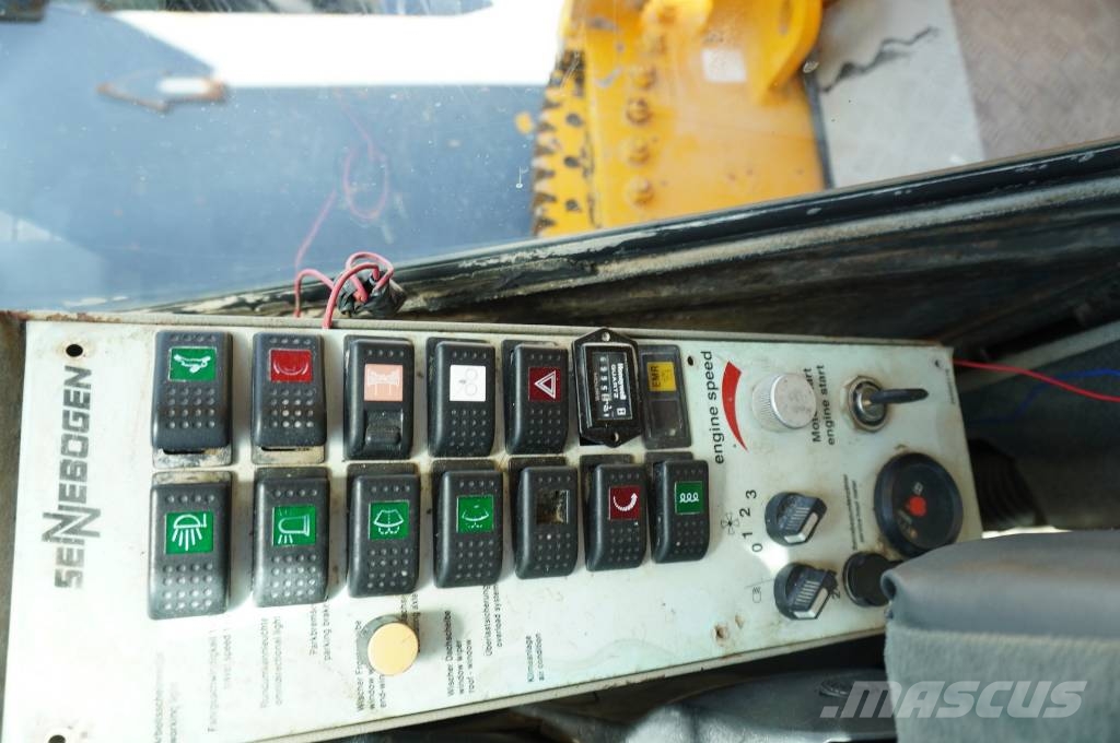Sennebogen 630 rough terrain crane / 2000 MTH / Range 30 m Всъдеходни кранове